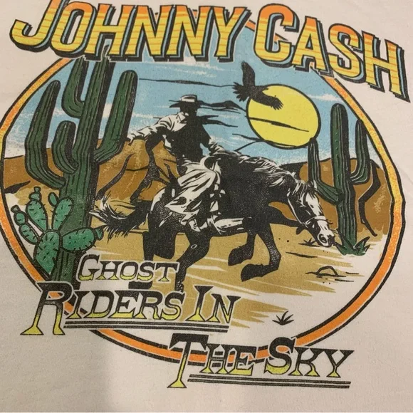 Daydreamer Johnny Cash Ghost Riders in the Sky Ivory Cropped Tee, Small - Picture 2 of 9